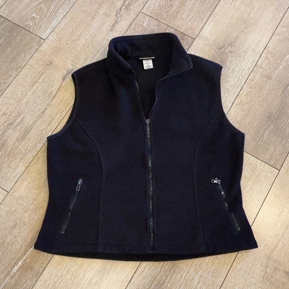 Avalanche Performance Black Fleece